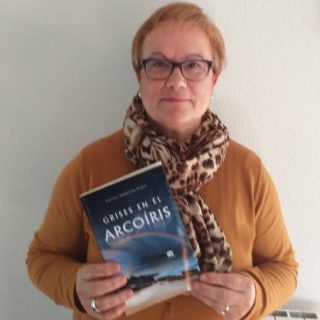 Virginia Andrés del Barrio, autora de Grises en el arcoíris