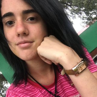 Alina González Leyva, autora de En el lado más oscuro